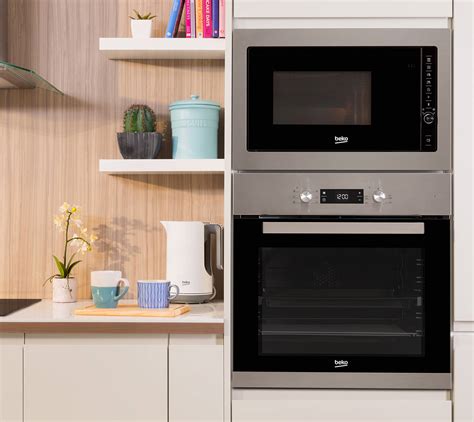 Built-in Microwave with Grill MGB25332BG | Beko Ireland