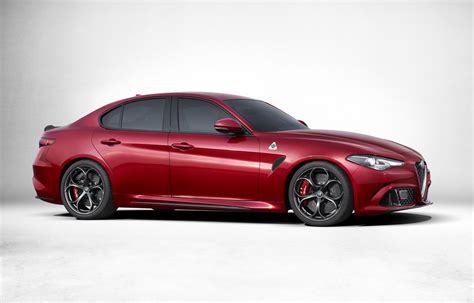 Alfa Romeo Giulia 2 Quadrifoglio : essais, fiabilité, avis, photos, prix