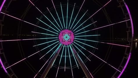 ferris wheel in the night park 32476675 Stock Video at Vecteezy