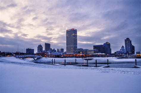 500px / Photo "A Milwaukee Winter" by Vallen Gillett | Milwaukee ...