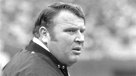 Did John Madden Ever Win a Super Bowl During His Hall of Fame Career? - EssentiallySports