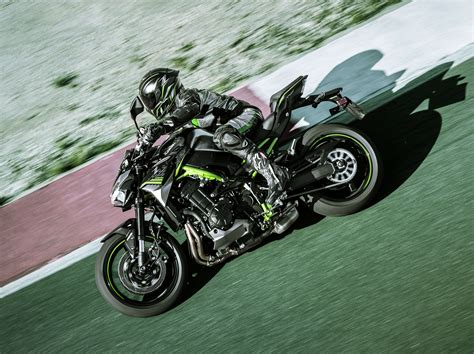 2023 Kawasaki Z900 Action Malaysia - 11 - Paul Tan's Automotive News