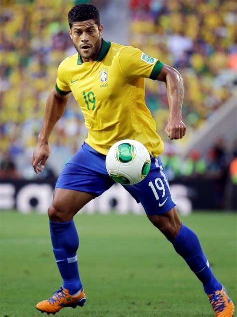 Players Gallery: Hulk Soccer Player Bio Records Profile Pictures.