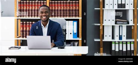 Young African American Male Lawyer High Resolution Stock Photography and Images - Alamy