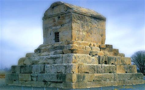 Tomb of Cyrus The great | tishineh tourism