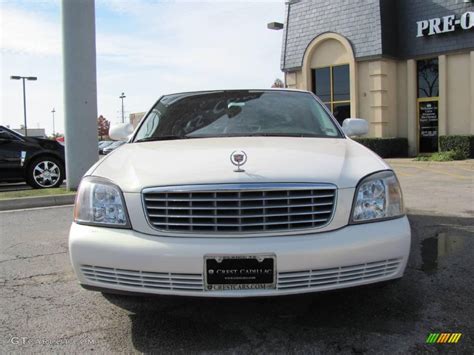 2005 White Lightning Cadillac DeVille Sedan #22987340 Photo #2 ...