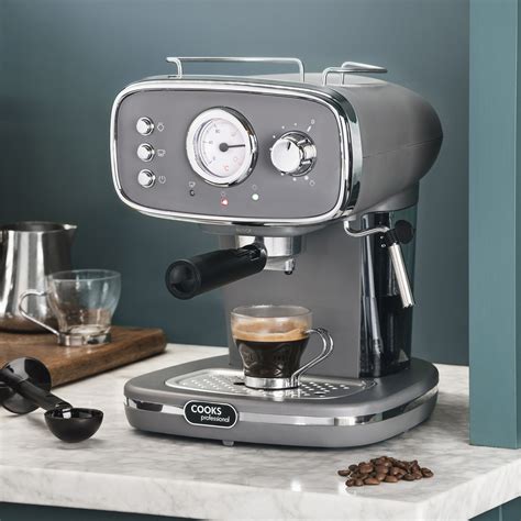 15 Bar Retro Coffee Machine -Black