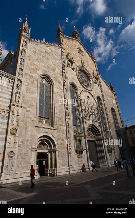 Cathedral at Como principal city on Lake Como Italy Stock Photo - Alamy