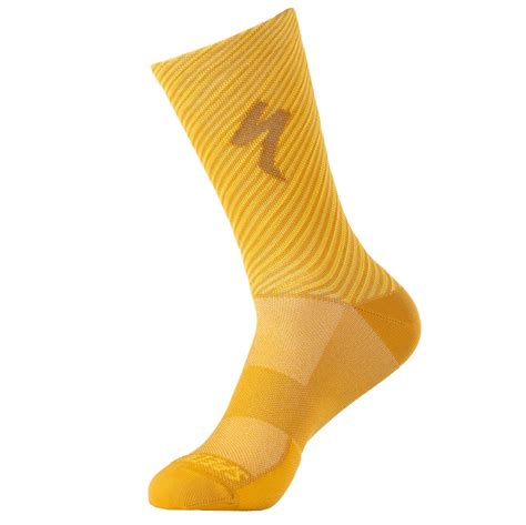 Best Cycling Socks in 2024: Comfortable, Stylish, and Breathable