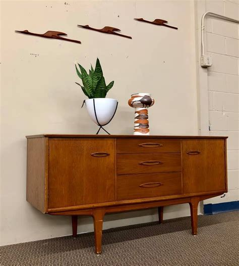 Retropassion21 Teak Credenza By Jentique Mid Century Modern | Simple bathroom designs, Teak ...