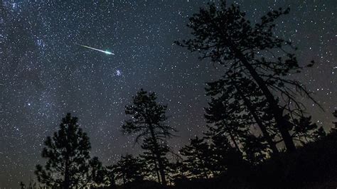 Vancouver weather: Leonids Meteor shower to rain fireballs - Vancouver ...