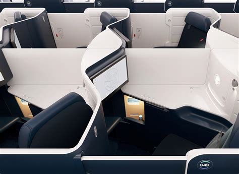 New Air France Business Class Seats Have 17.3-inch Wide 4K HD Screens ...