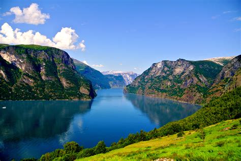 Fjords of Norway | Norwegian Fjords | Beautiful Fjords of Norway