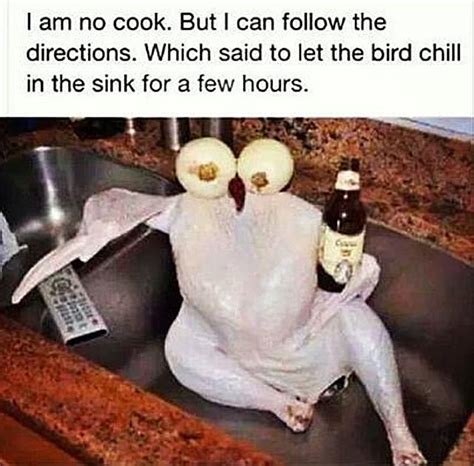 20 Funny Thanksgiving Images, Funny Cartoons & Memes