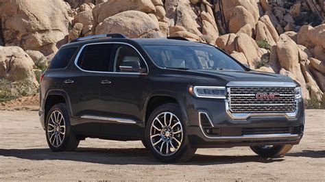 Bold And Aggressive! 2020 GMC Acadia Denali Luxury SUV | Test Rides ...