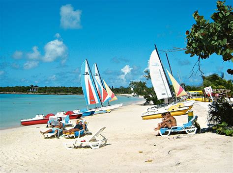 Playa Costa Verde, Cuba | Purple Travel