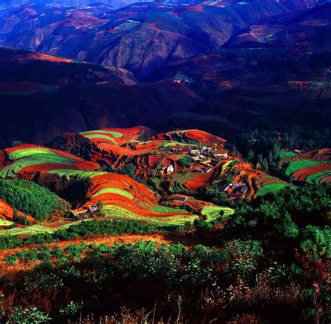 dongchuan red land Yunnan, Our Planet, Land Art, Capital City, Beijing ...