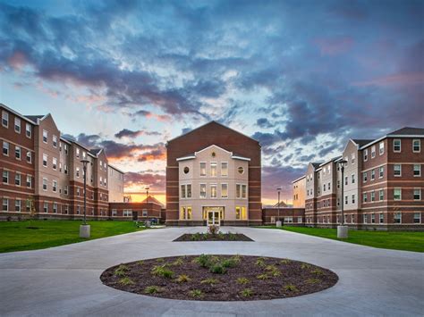 Student Housing Michigan: NMU - Neumann/Smith Architecture