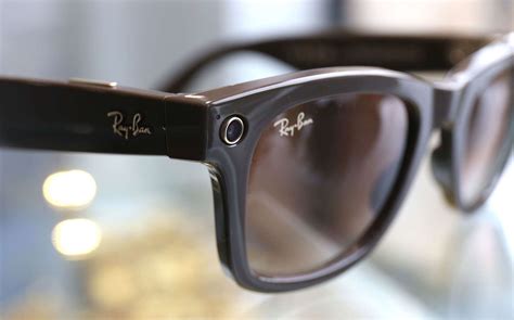 Spectacular Opticians launches Ray-Ban Stories across region