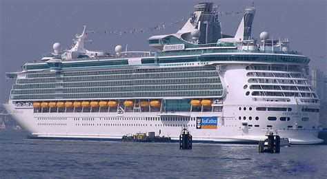 Royal Caribbean Freedom Of The Seas Ship