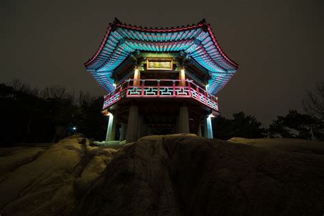 Temple in Seoul, South Korea at night image - Free stock photo - Public Domain photo - CC0 Images