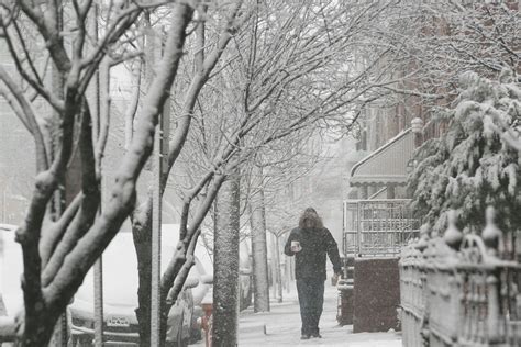 Snow in Philly: Photos from around the area