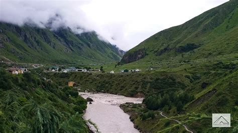 15 Best Himalayan Treks for Beginners in India in 2024 - Himalaya Shelter