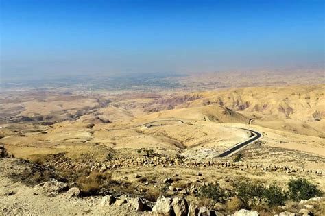 The King’s Highway Jordan: Scenic Road Trip from Amman to Petra