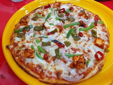 Menu at Laziz Pizza, Bhuj