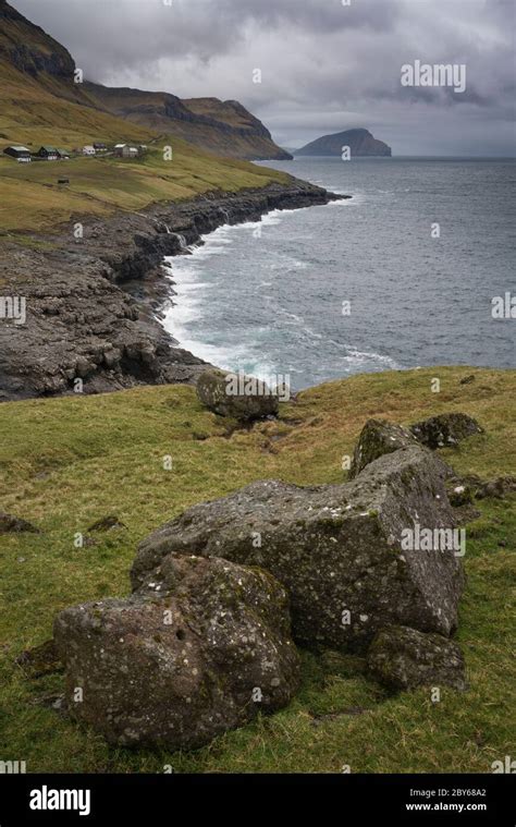 Classic Faroe Islands scenery with towering cliffs, Islands, mountains ...