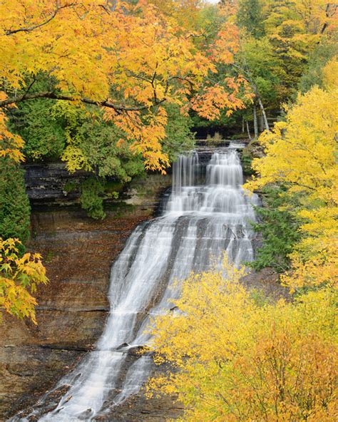 Michigan Nut Photography | Exploring Michigan's Waterfalls