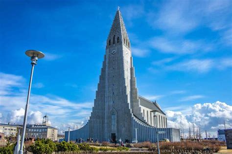 Top 17 Most Famous Churches In The World (2022)