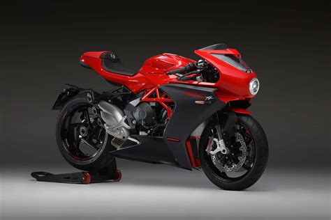 MV Agusta Releases a "Cheaper" Version of the Superveloce 800 - Asphalt ...