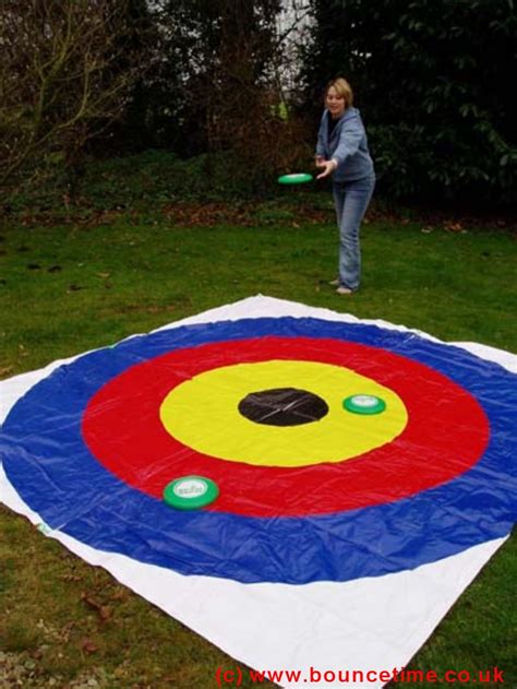 On Target Frisbee Giant Garden Game - Bouncy Castle Hire 4 Kettering, Corby, Wellingborough ...