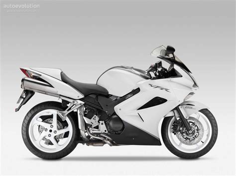 HONDA VFR800 Interceptor (2009-Present) Specs, Performance & Photos - autoevolution