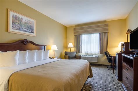 Olathe Hotel Coupons for Olathe, Kansas - FreeHotelCoupons.com