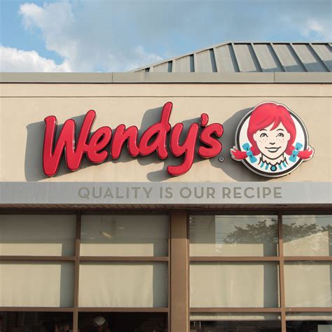 What Is The Worst Wendy’s Burger For Your Health? Experts Weigh In ...