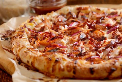 Grill this barbecue chicken pizza to add extra smoky flavor | Salon.com