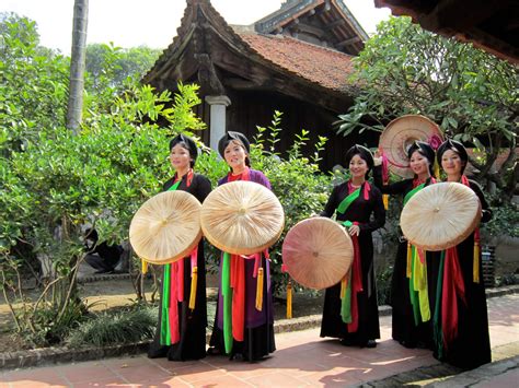 Vietnamese Traditional Music | 100+ Years of History & Culture