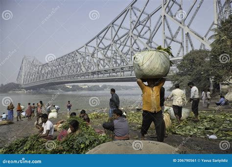 Famous Howrah Bridge in Kolkata.it is One of the Ä±conic Landmarks of Kolkata, West Bengal ...