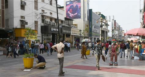 Karol Bagh Market Delhi (Timings, History, Location, Images & Facts ...