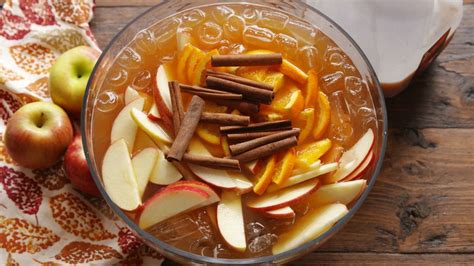 60+ Easy Apple Cider Recipes - Cooking with Apple Cider