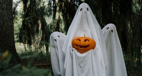 Trending Halloween Costumes for 2023 |ADDICTED