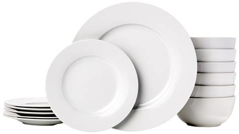 Buy Amazon Basics 18-Piece Kitchen Dinnerware Set, Plates, Dishes, s ...