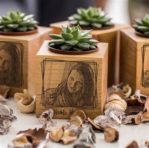 Handmade Personalized Wooden Planter | Gadgetsin