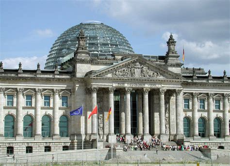 Seeing History Unfold at Berlin’s Reichstag by Rick Steves