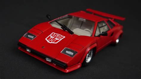 Transformers G1 Alt Mode Lamborghini Countach Sideswipe ...