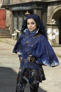 Watch "Descendants" Sofia Carson's New Music Video, "Rotten to the Core ...