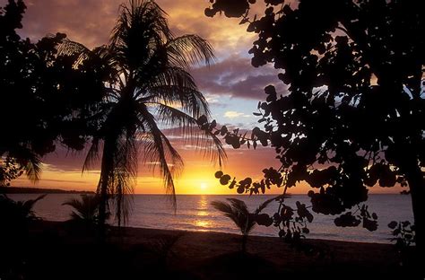 Negril - Beach at Sunset | Jamaica | Pictures | Jamaica in Global-Geography