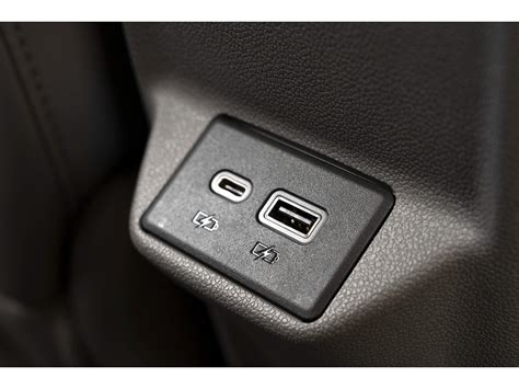 2023 Chevrolet Bolt EUV: 33 Interior Photos | U.S. News